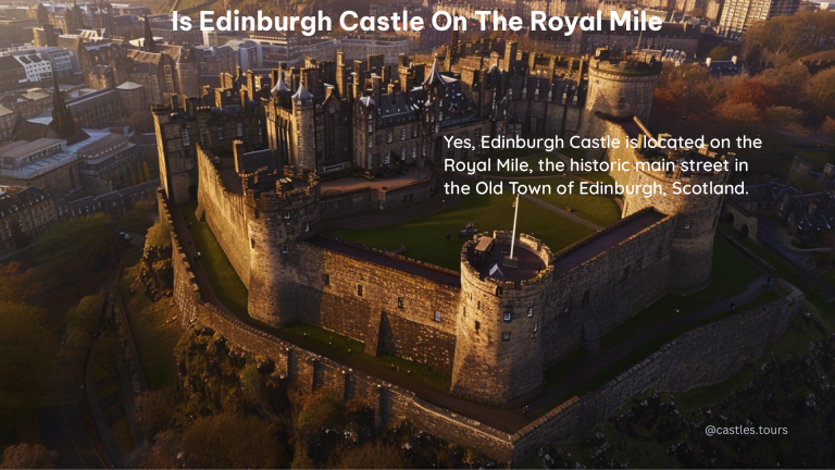 is edinburgh castle on the royal mile