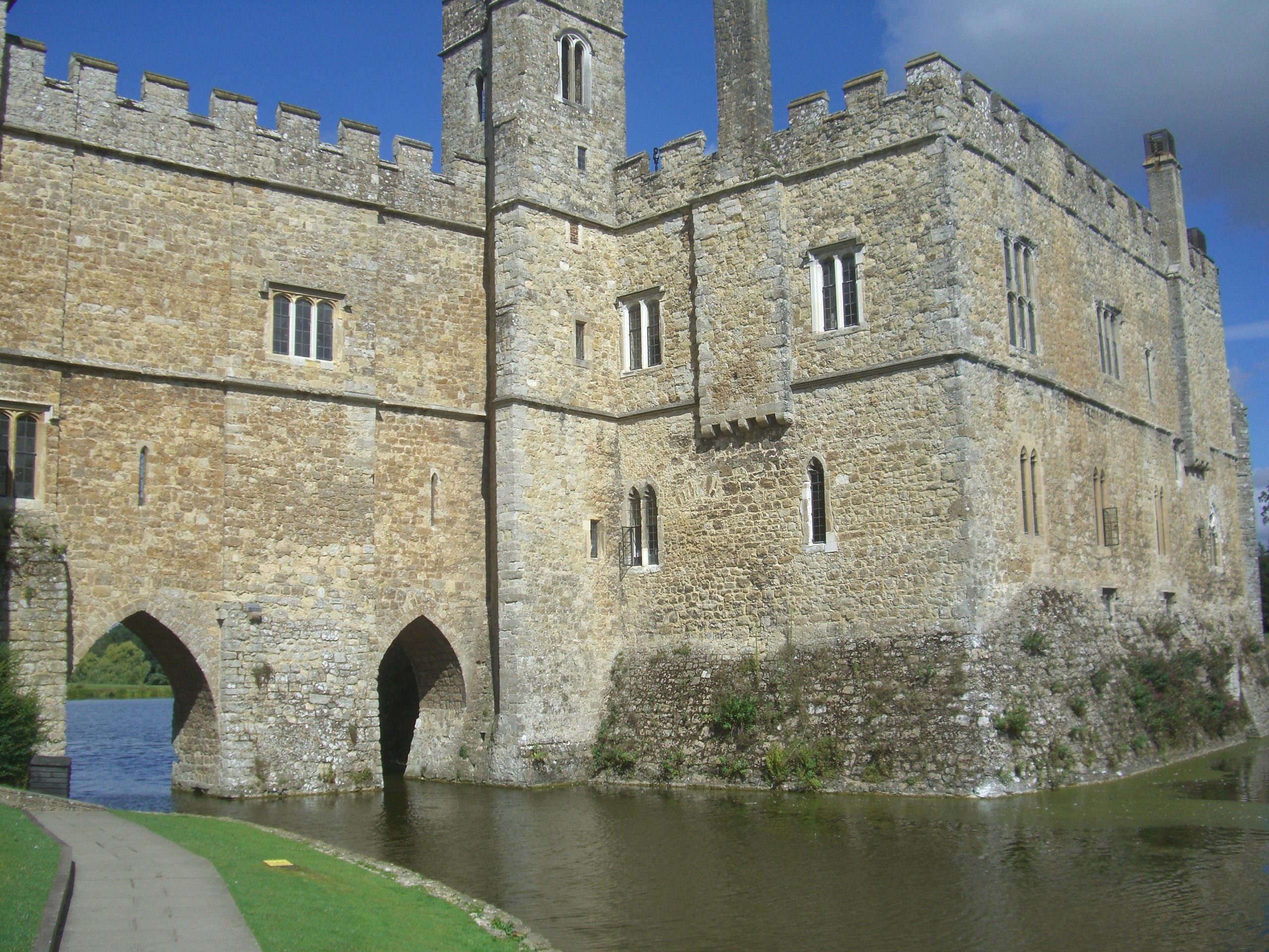 leeds castle barbican