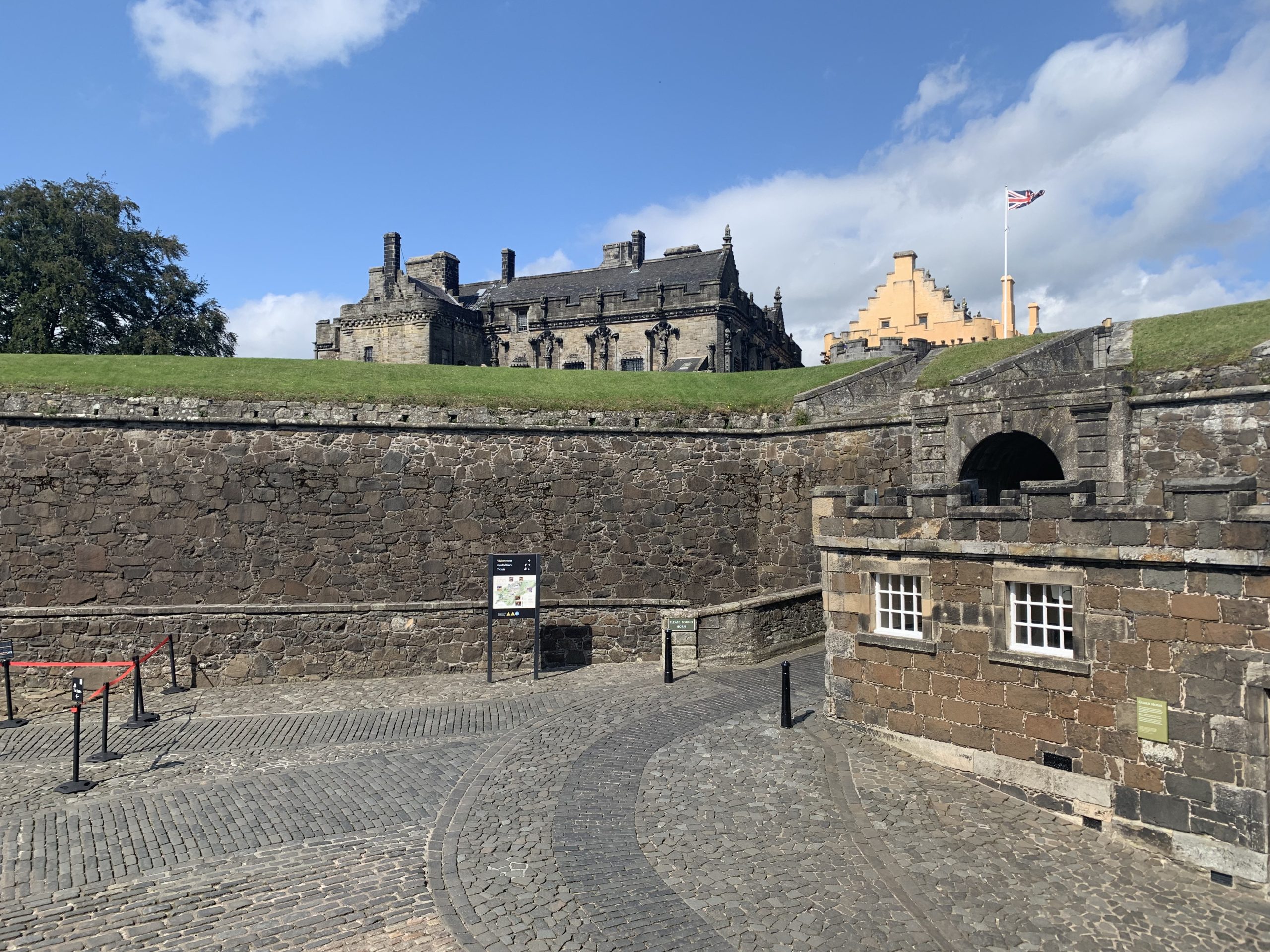 stirling castle last admission