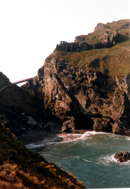 Is Tintagel Castle a Ruin