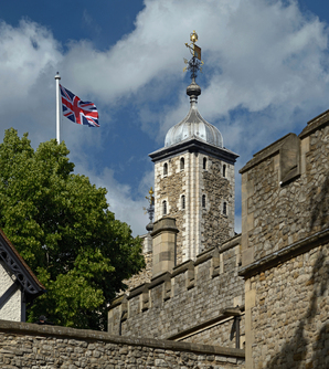 tower of london tube zone