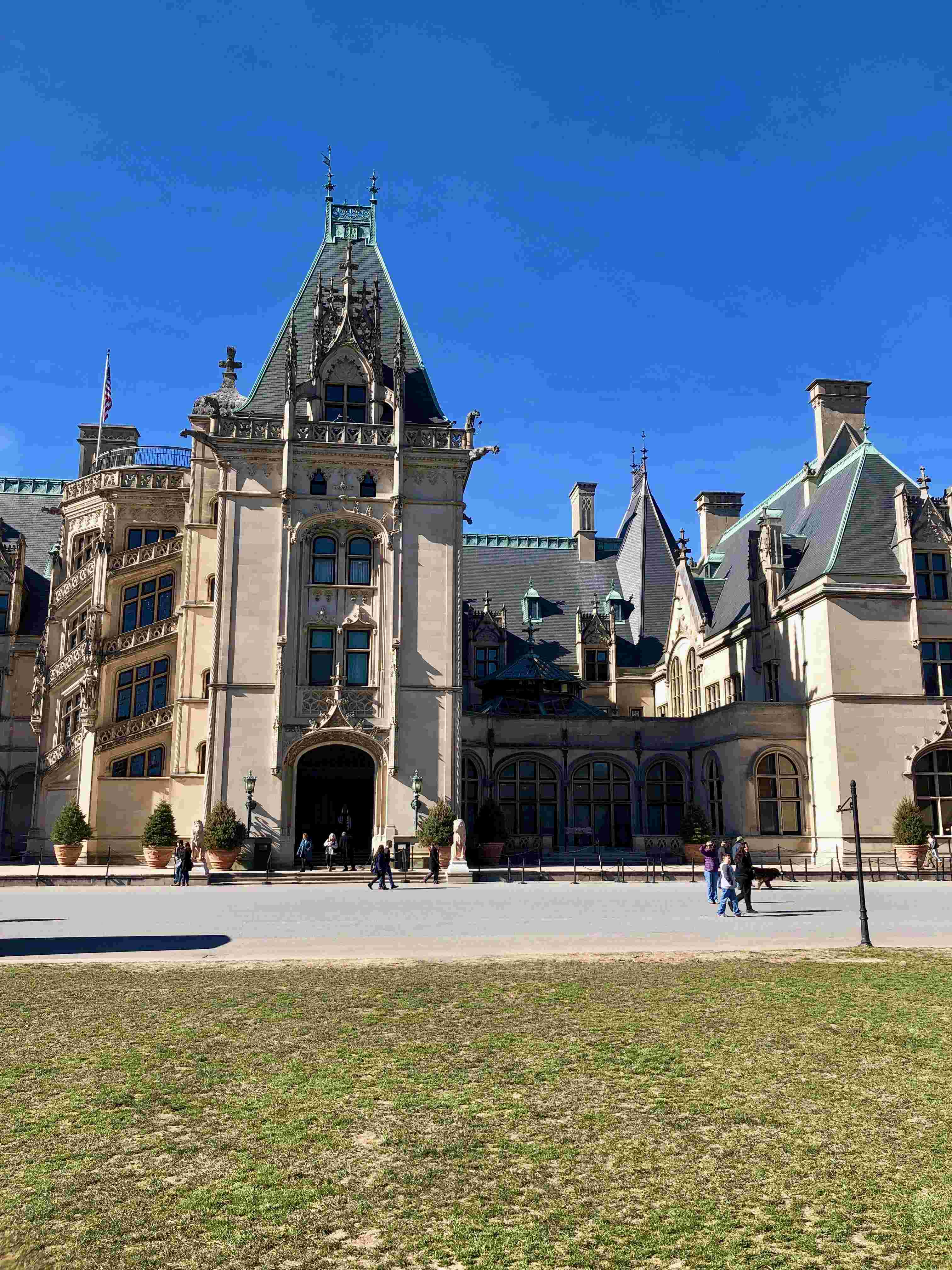 in what order should you tour biltmore estate