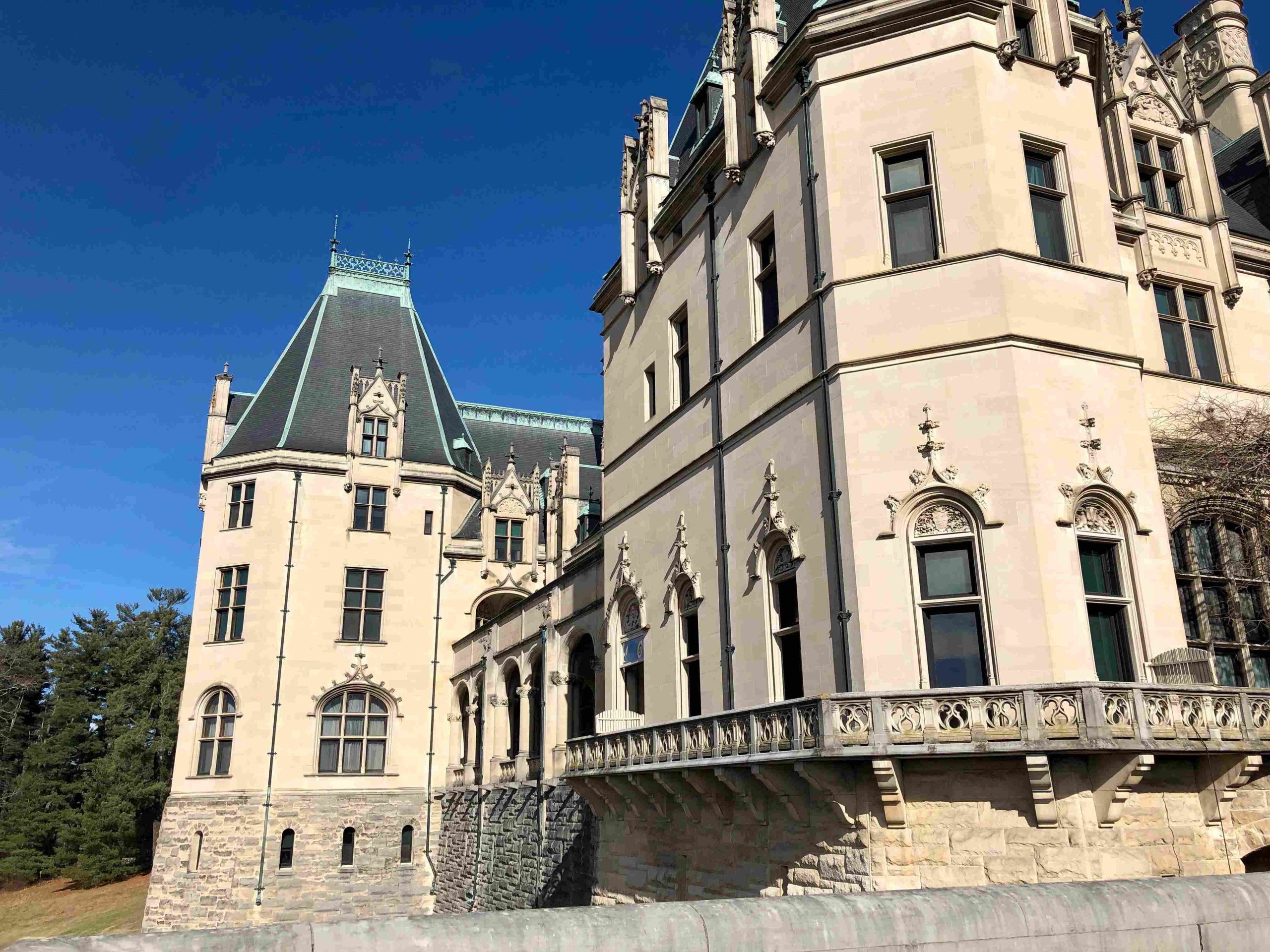 afternoon tea at the inn on biltmore estate