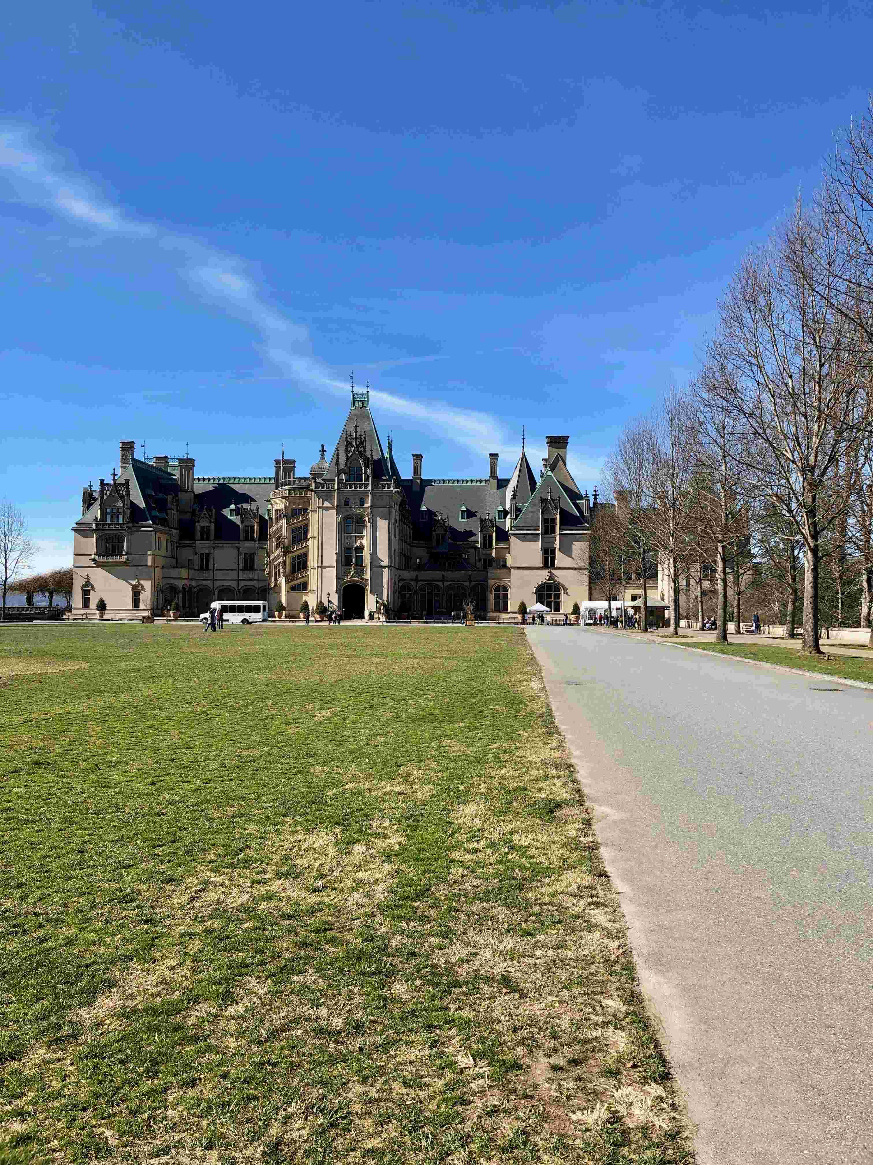 the inn on biltmore estate shuttle